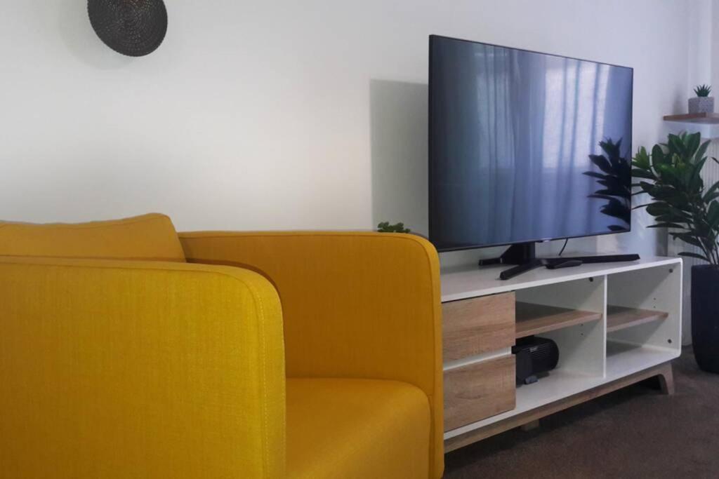Elegant & Charming Apt. In The Hilton Area Apartment Athens Exterior photo