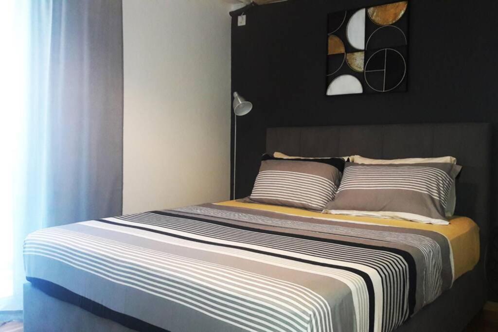 Elegant & Charming Apt. In The Hilton Area Apartment Athens Exterior photo